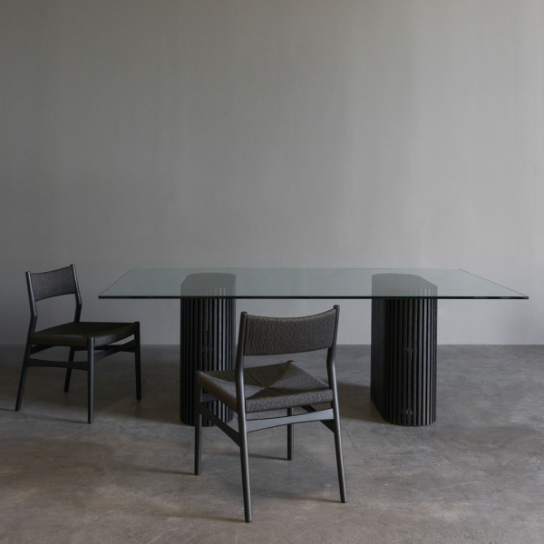 Baldur Dining Table